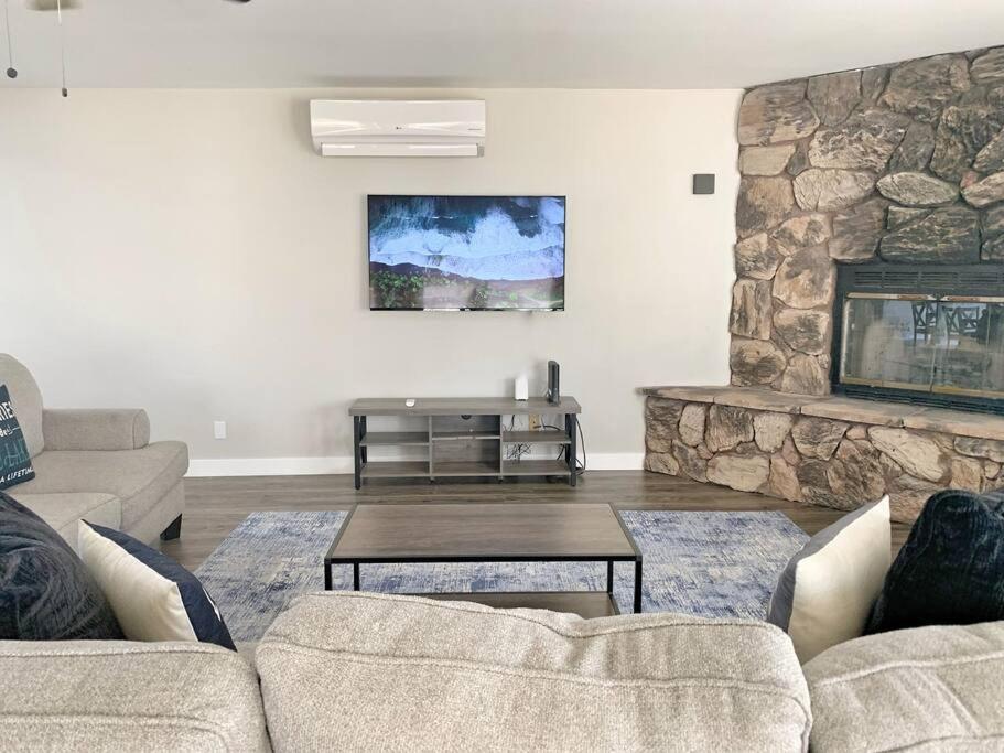Havalakeview - Pool/spa - Pool Table - Sleeps12 Casa vacanze